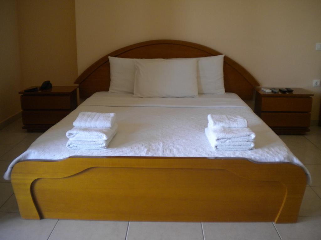 Porto Lagos Rooms Esterno foto